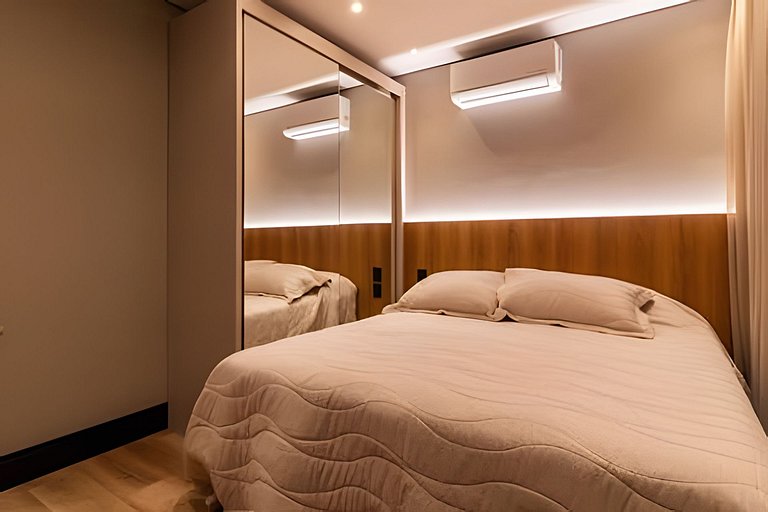 2 suítes no centro com infraestrutura de hotel